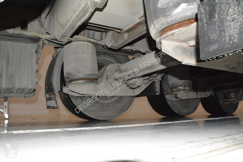 Semitrailer Kögel Tautliner Mega coil