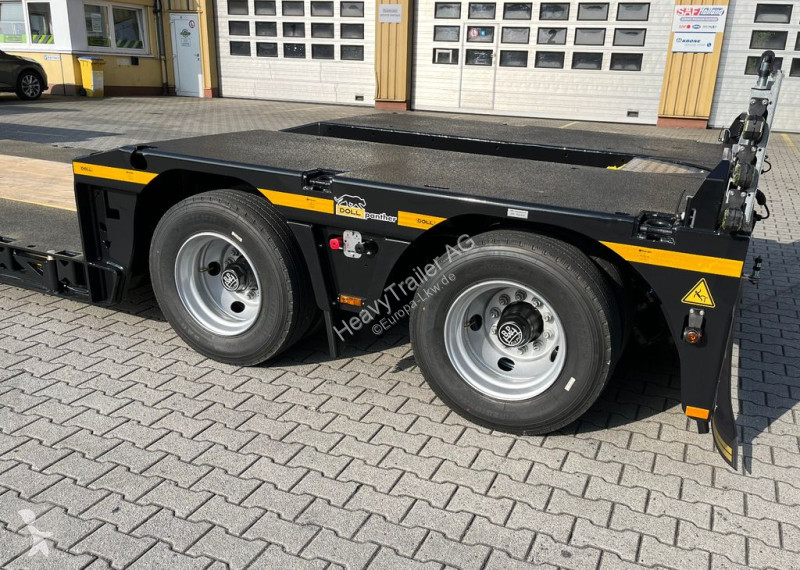 Semitrailer Doll...