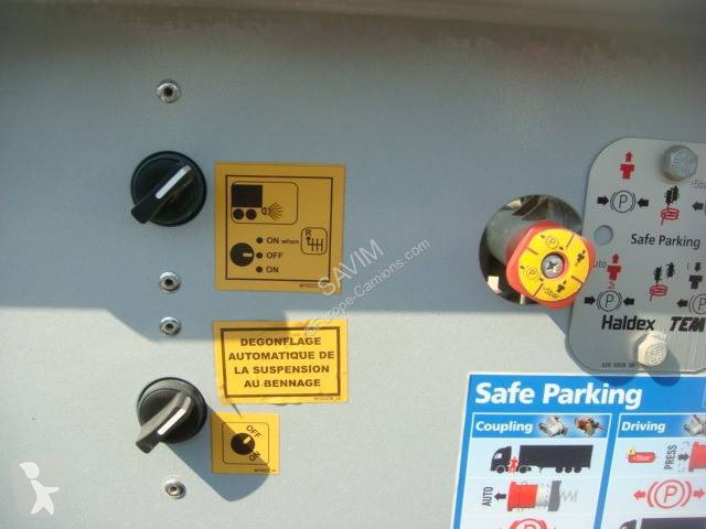 Semitrailer Fruehauf 38T 3 ESSIEUX -1ER...