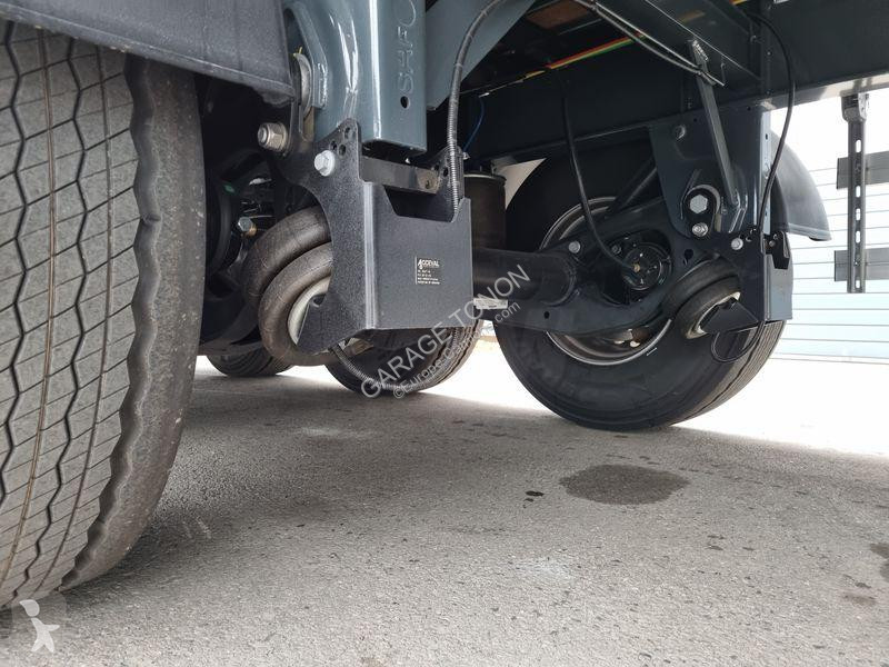 Semitrailer Lecitrailer  PLATEAU RIDELLES...