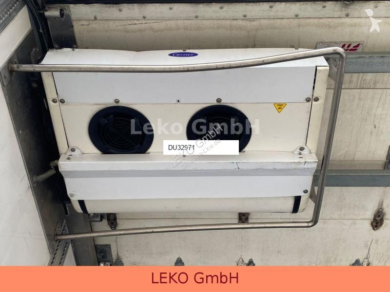 Semitrailer Merker Frappa  Doppelstock Vector...