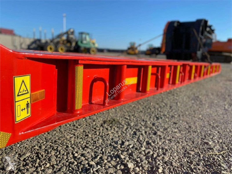Semirimorchio  Gooseneck lowbed , axle lift