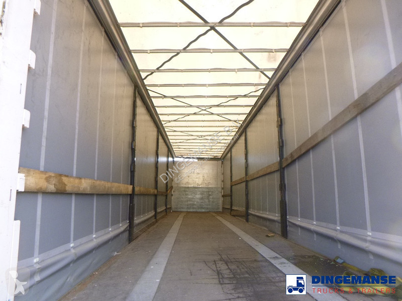 Semiremorca Kögel Curtain side trailer
