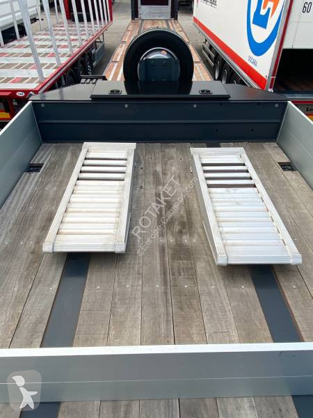 نصف مقطورة Lecitrailer Porte engin dont un...