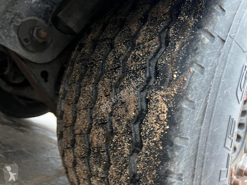 Sættevogn Stas S300ZX Tri/A Walking Floor