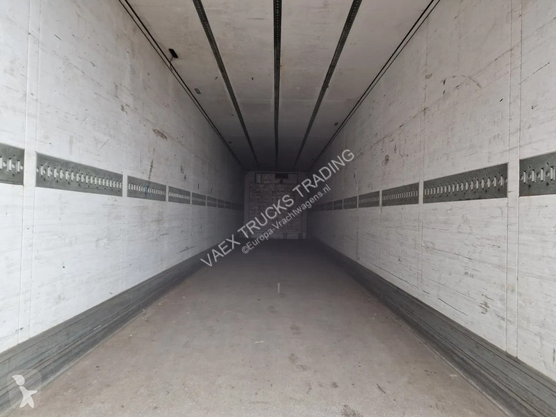 Semitrailer Schmitz Cargobull SCB*S3B...