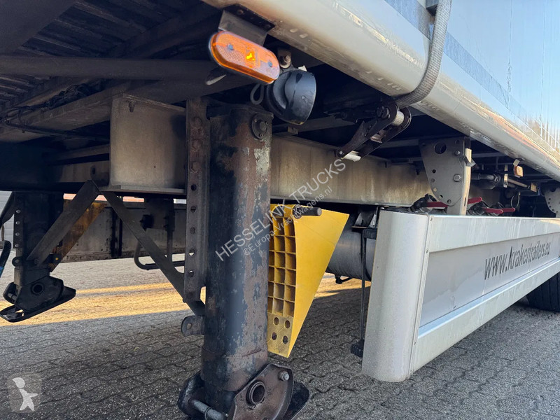 Semitrailer Kraker trailers 92m3 Agrar Steering...