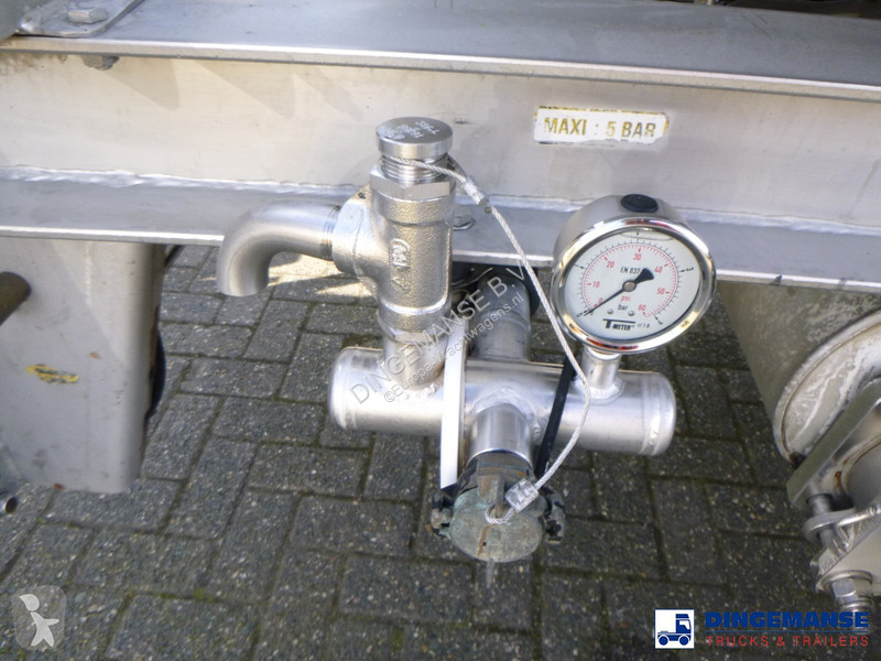 Semiremorca Magyar Chemical tank inox 32.5m3 /...