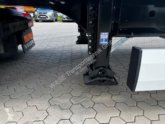 Semitrailer Krone SZK 18 Koffer Event...