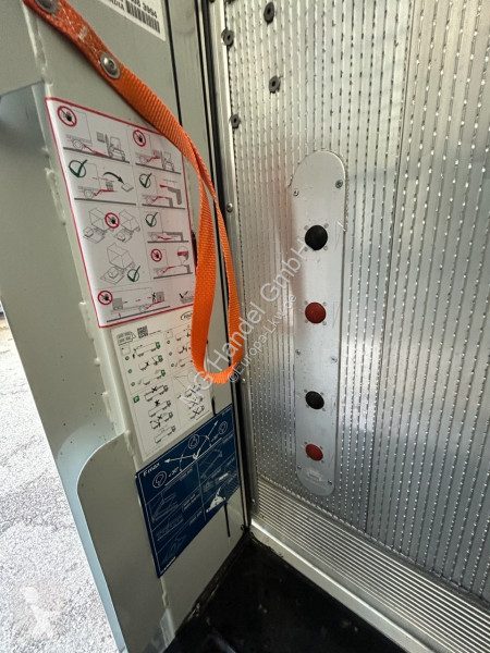 Semi reboque Krone City Liner Profi, 1-Achs-...
