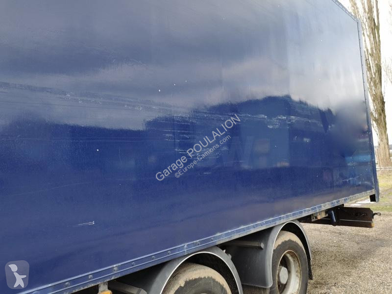 Oplegger Fruehauf  2 essieux