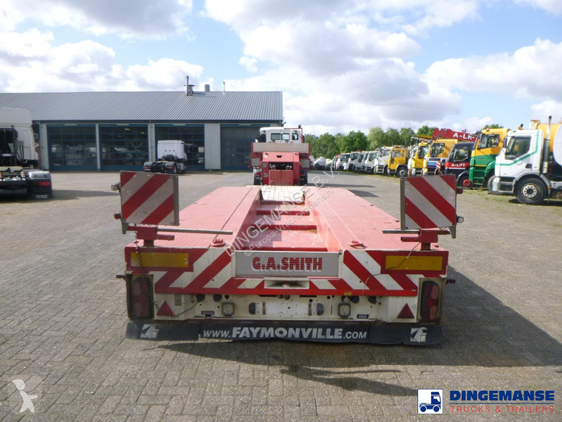 Semiremorca Faymonville 4-axle lowbed trailer...