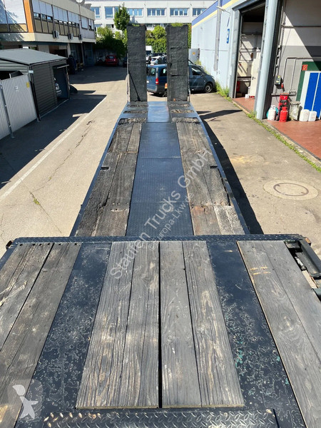 Semitrailer Goldhofer STZ -TL 3 -33/80 3-Achs...