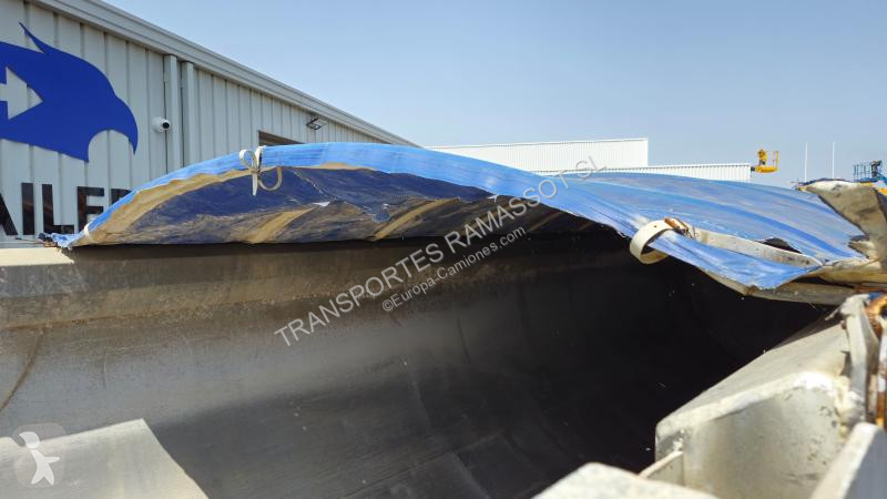 نصف مقطورة Benalu  C34 CNS