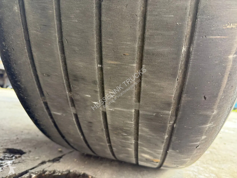 Semiremorca Kraker trailers Koel / Walkingfloor...