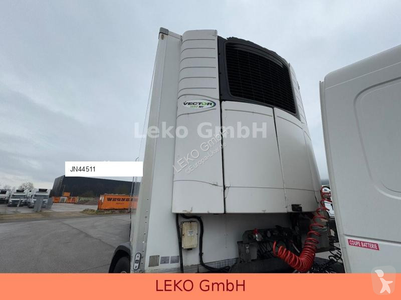 Semitrailer Fruehauf FST 4 FC Mit Carrier Vic...