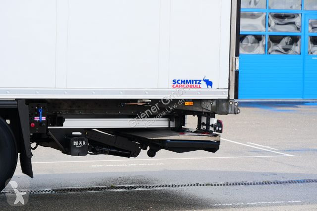 Semitrailer Schmitz Cargobull 24/ LBW 2000 kg...