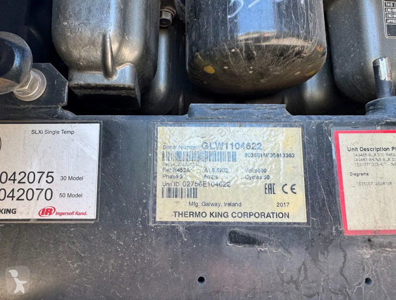 Oplegger Schmitz Cargobull SCB*S3B THERMO KING...