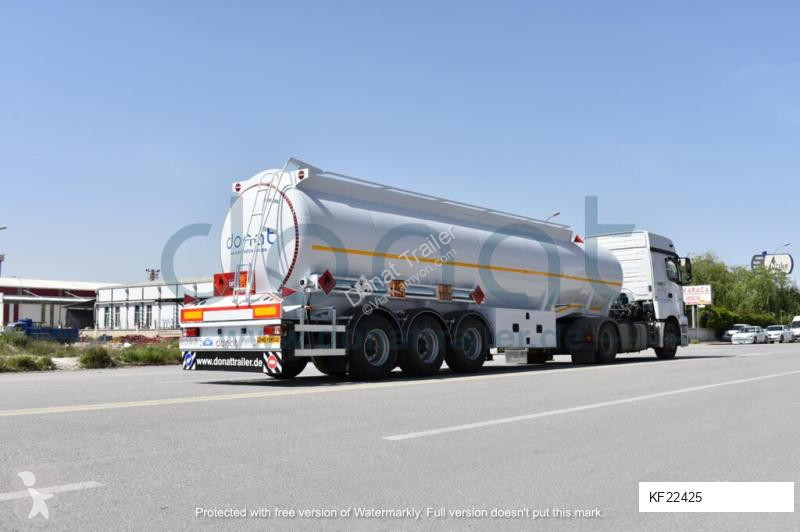 Semi reboque Donat Aluminum Fuel Tanker with...
