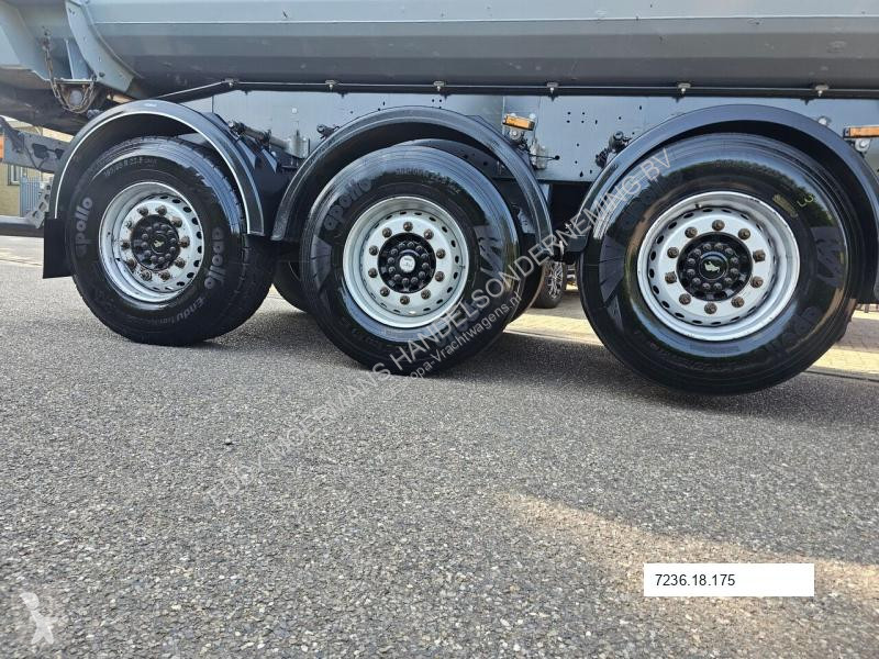 Oplegger Schmitz Cargobull SGF