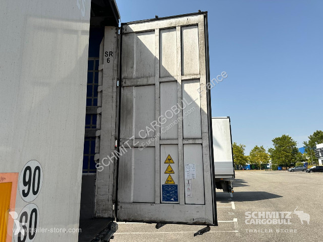 Semitrailer Krone Semitrailer Curtainsider...