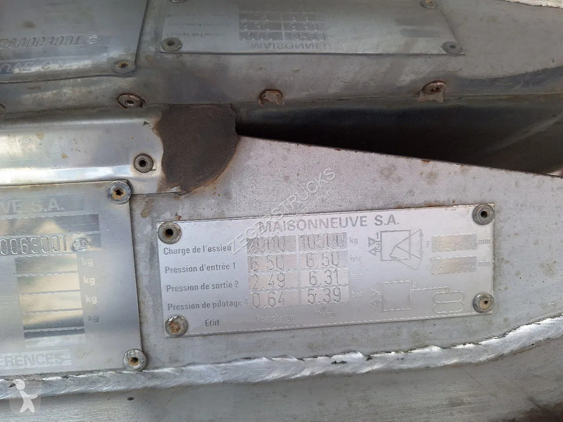 Oplegger Maisonneuve S233RE