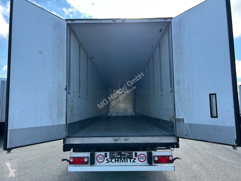 نصف مقطورة Schmitz Cargobull SCB S3B...