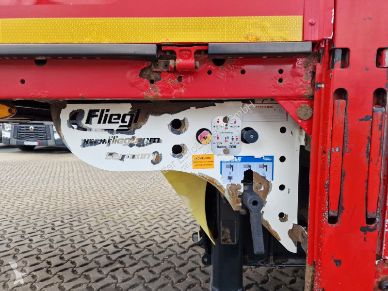 نصف مقطورة Fliegl SZS 270