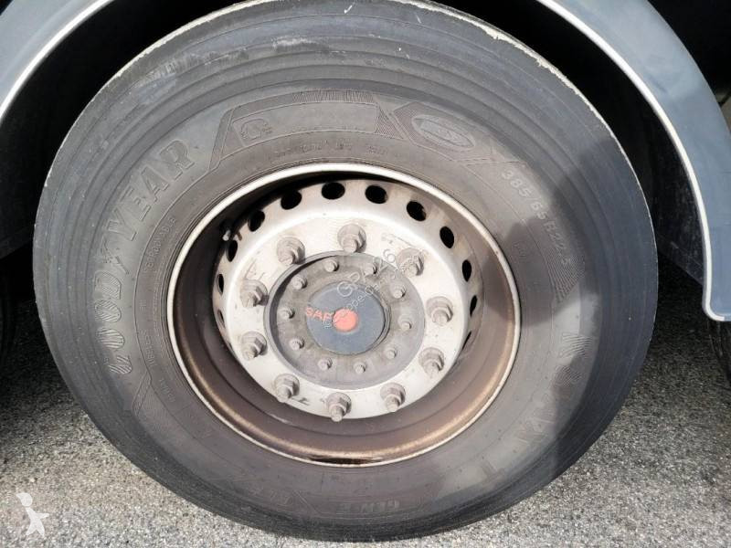 نصف مقطورة Fruehauf FKSRT4