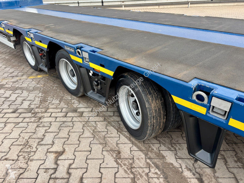نصف مقطورة Goldhofer STN-L 3 "Stepstar...