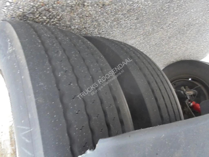 نصف مقطورة  V0-STG 1 Axle + Dhollandia Lift +...