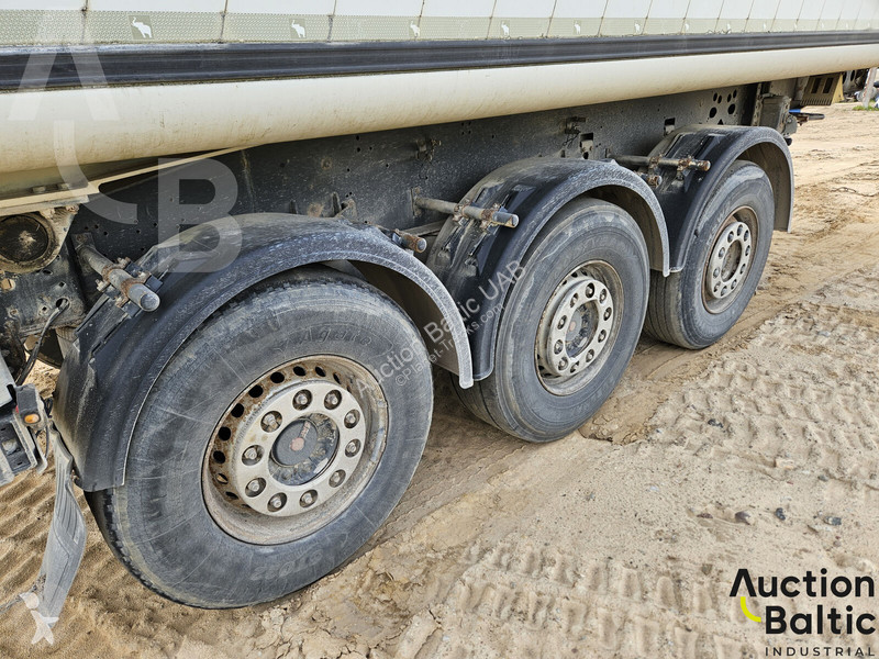 نصف مقطورة Schmitz Cargobull GOTHA  24-7.2