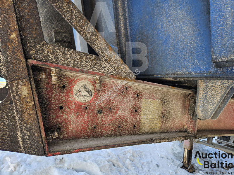 نصف مقطورة Schmitz Cargobull 24