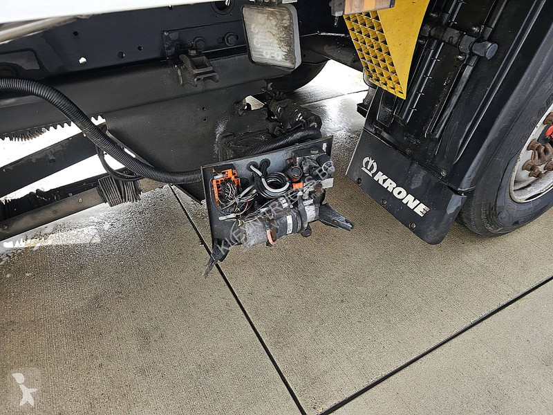 Semitrailer Krone FRIGO CarrierD+E,taillift