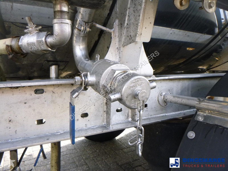 نصف مقطورة Burg Chemical tank inox L4BH 32.5 m3...
