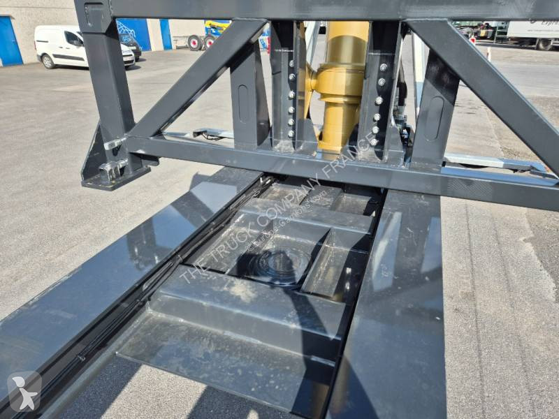 نصف مقطورة Hoet Trailer  HT SHF 40 ft BASCULANT