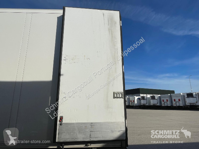 نصف مقطورة Schmitz Cargobull Semitrailer Reefer...