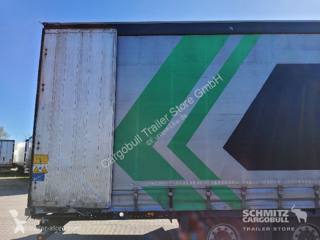 نصف مقطورة Schmitz Cargobull Curtainsider Mega...