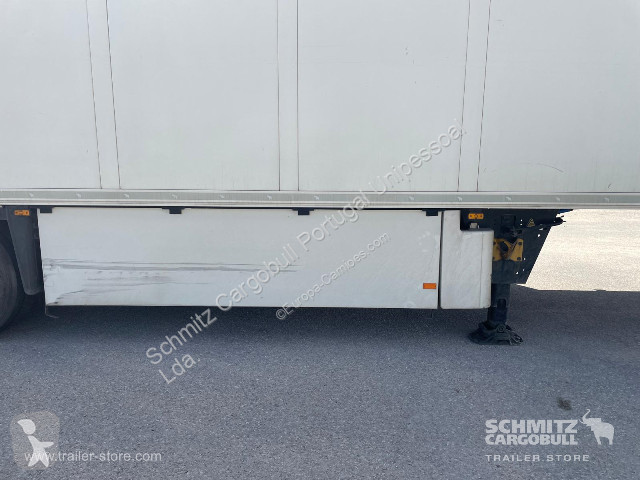 نصف مقطورة Schmitz Cargobull Semitrailer Reefer...