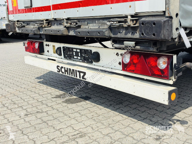 Návěs Schmitz Cargobull Curtainsider Mega Getränke