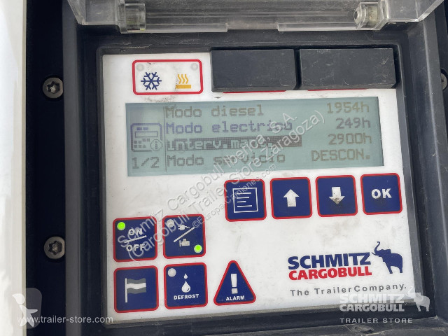 Полуремарке Schmitz Cargobull Reefer Standard