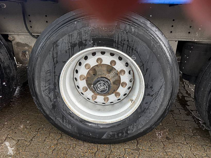 نصف مقطورة Kel-Berg Curtainsider / Planenauflieger