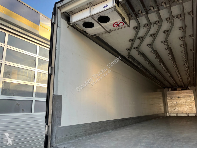 نصف مقطورة Schmitz Cargobull Cargobull  24...