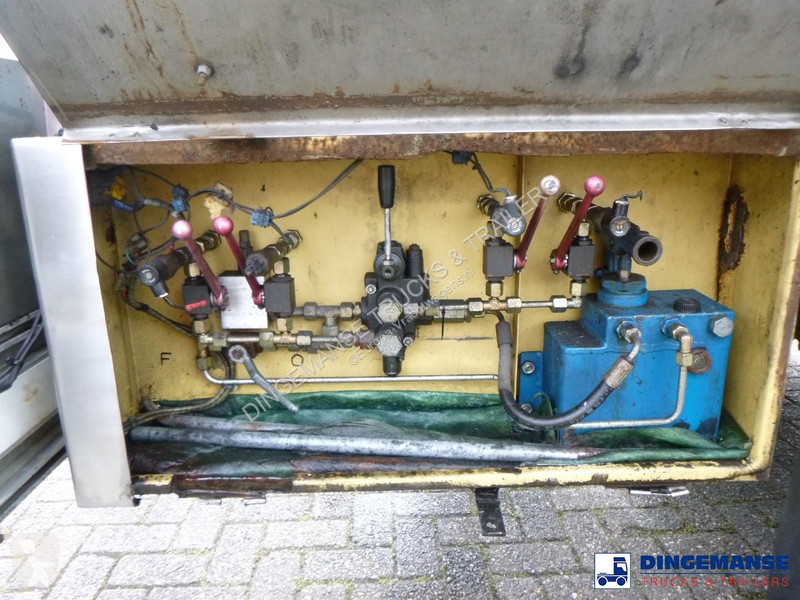 Sættevogn Magyar Fuel / oil tank inox 23 m3 / 7...