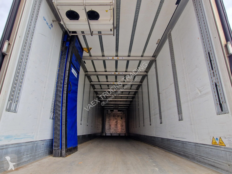 نصف مقطورة Schmitz Cargobull SCB*S3B Frigo...