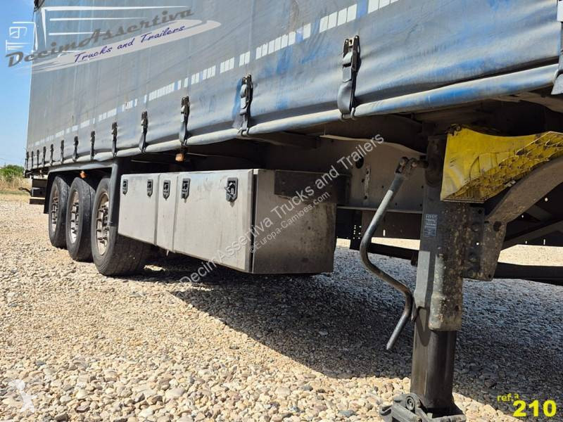 نصف مقطورة Schmitz Cargobull