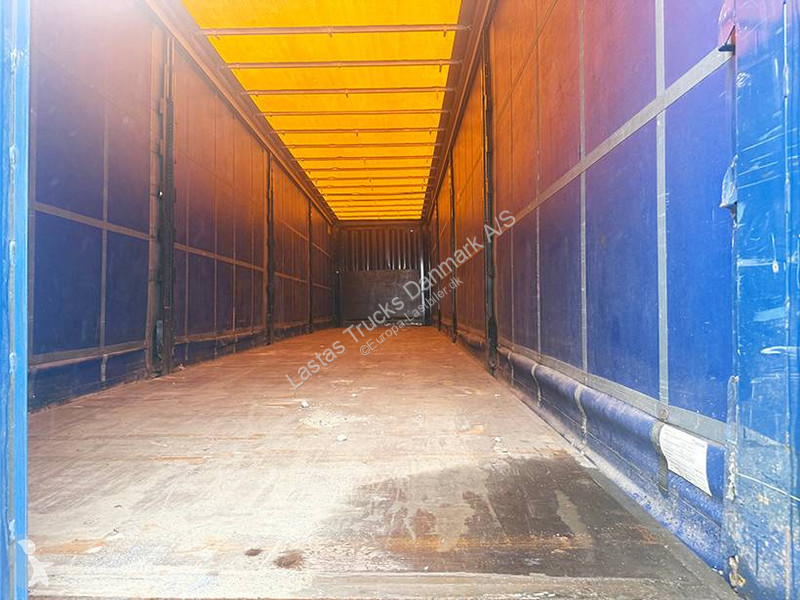 نصف مقطورة Krone Curtainsider / Planenauflieger