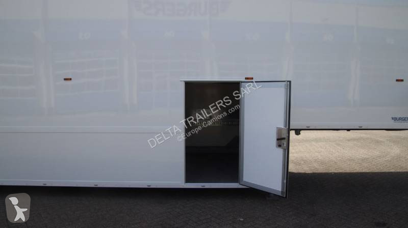 Semiremorca Burgers Carrosserie