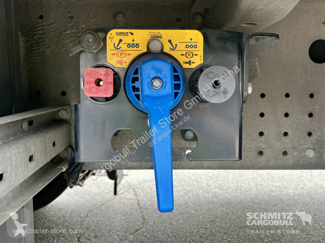نصف مقطورة Schmitz Cargobull Curtainsider Mega...