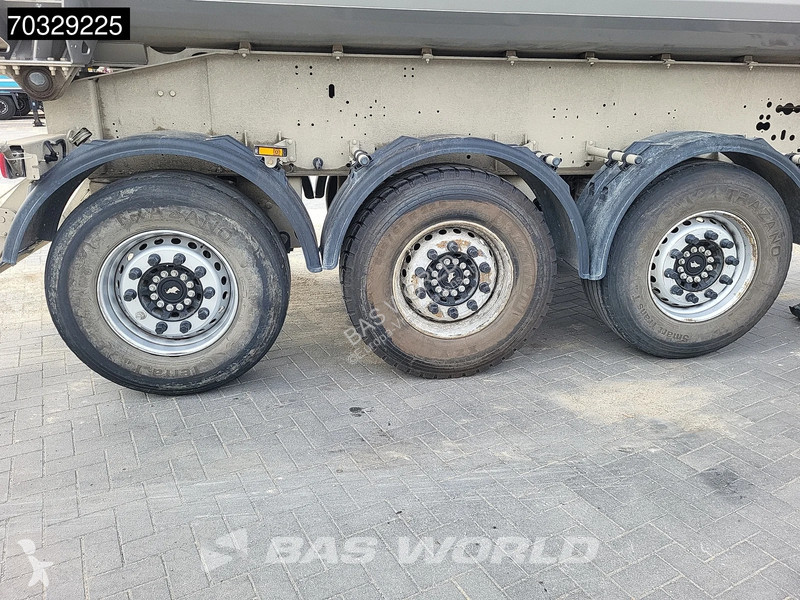 نصف مقطورة Schmitz Cargobull SCB*S3D Lift Axle...